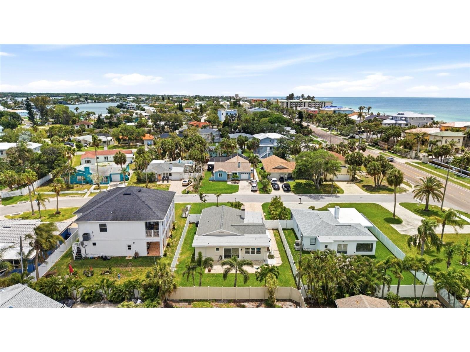 105 3rd Street Belleair Beach FL 33786 TB8488809 image49