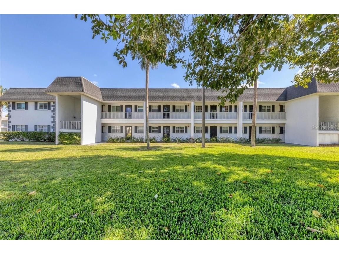 105 47th Avenue Drive W #377 Bradenton FL 34207 A4565570 image1