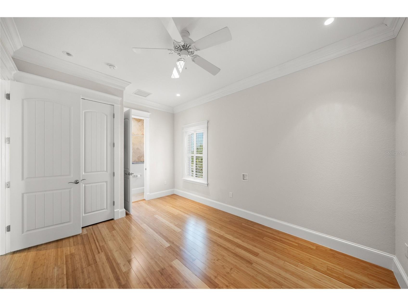 105 49th Street Holmes Beach FL 34217 A4683981 image34