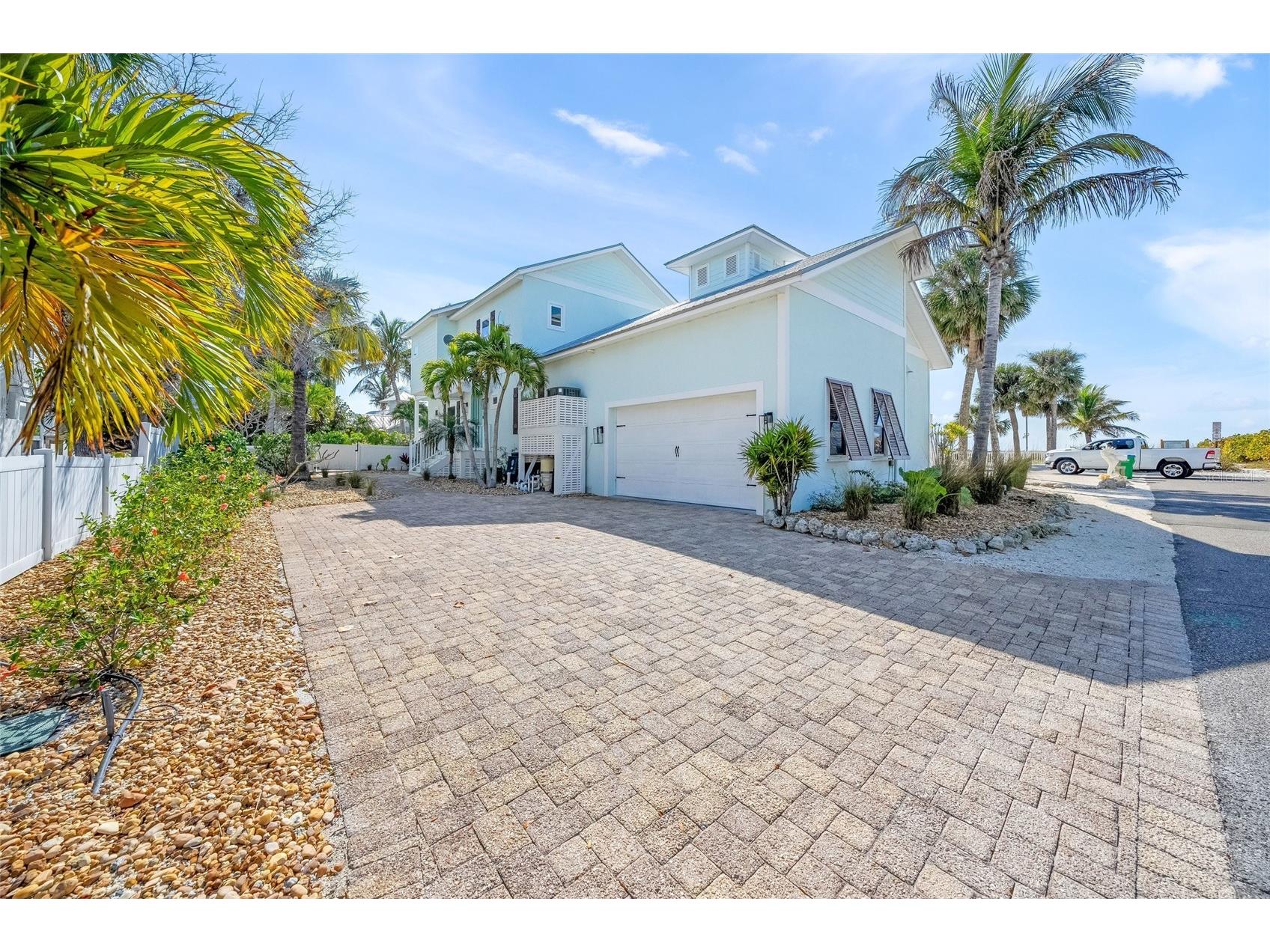 105 49th Street Holmes Beach FL 34217 A4683981 image8