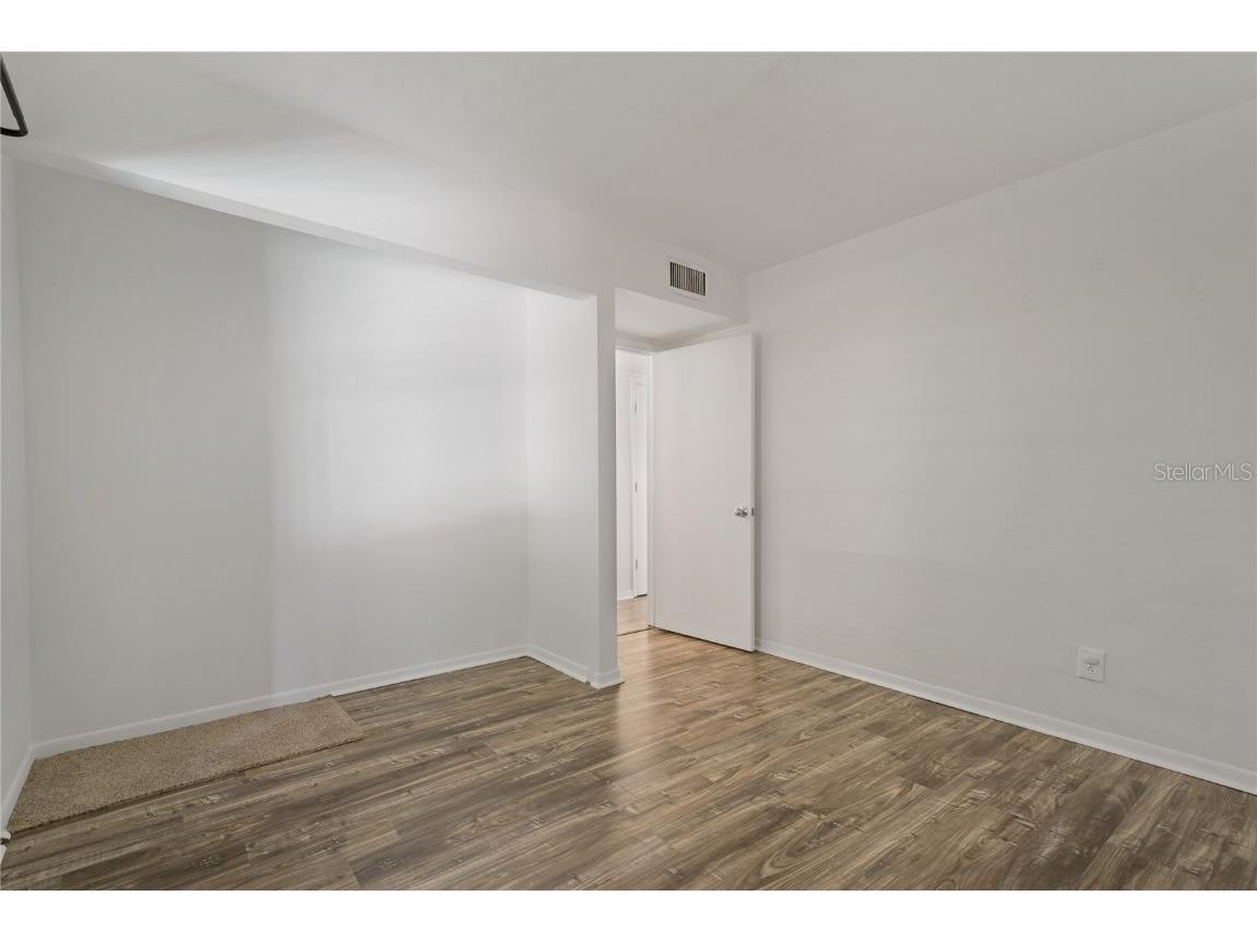 105 4th Avenue NE #220 Saint Petersburg FL 33701 TB8374716 image17