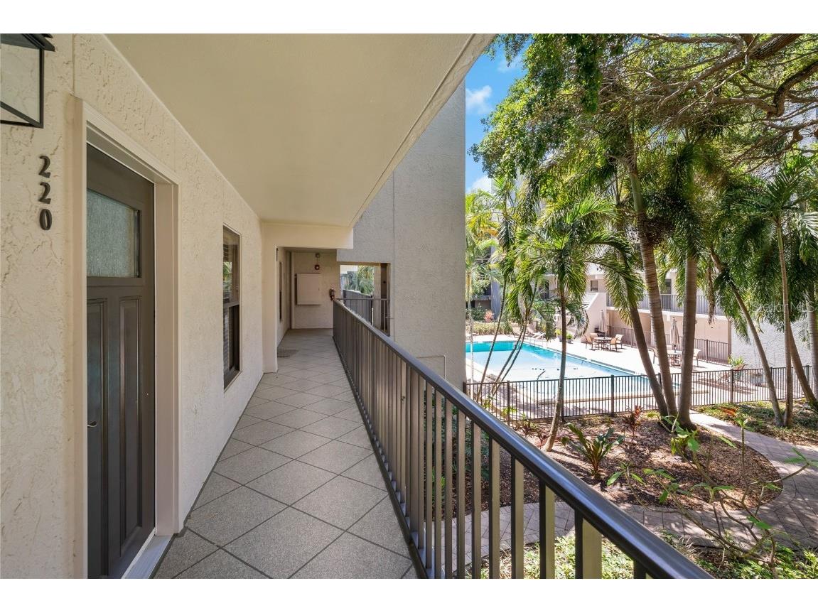 105 4th Avenue NE #220 Saint Petersburg FL 33701 TB8374716 image4