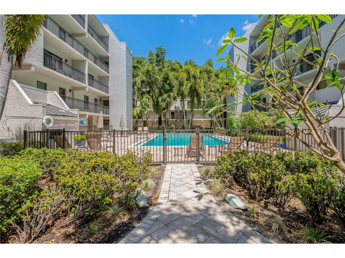105 4th Avenue NE #220 Saint Petersburg FL 33701 TB8374716 image46