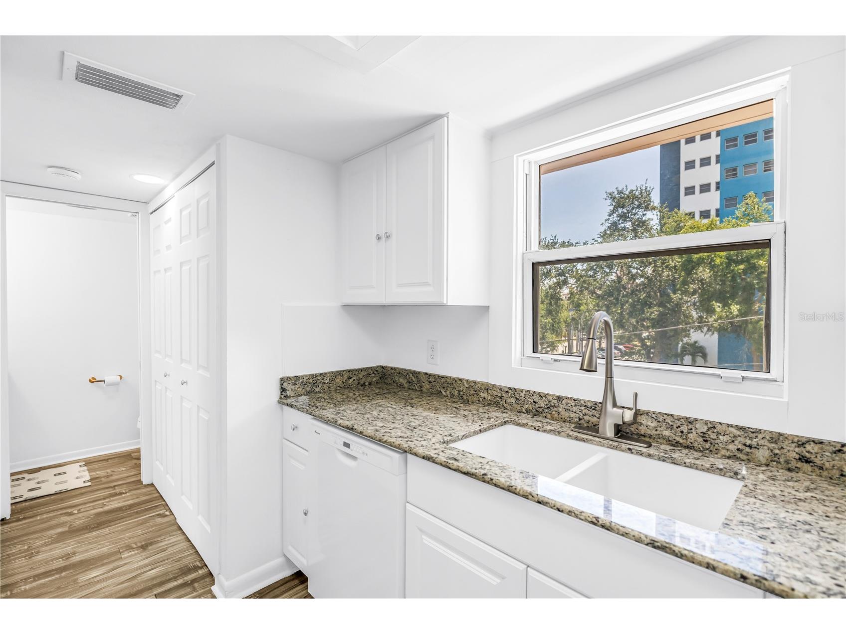 105 4th Avenue NE #220 Saint Petersburg FL 33701 TB8512352 image14