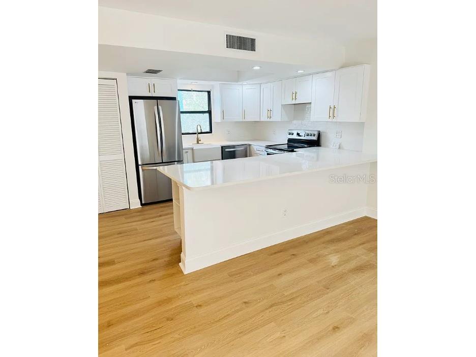 105 4th Avenue NE #223 Saint Petersburg FL 33701 TB8508476 image6