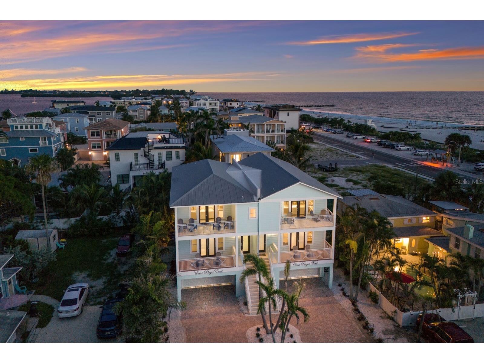 105 4th Street S Bradenton Beach FL 34217 A4682878 image1