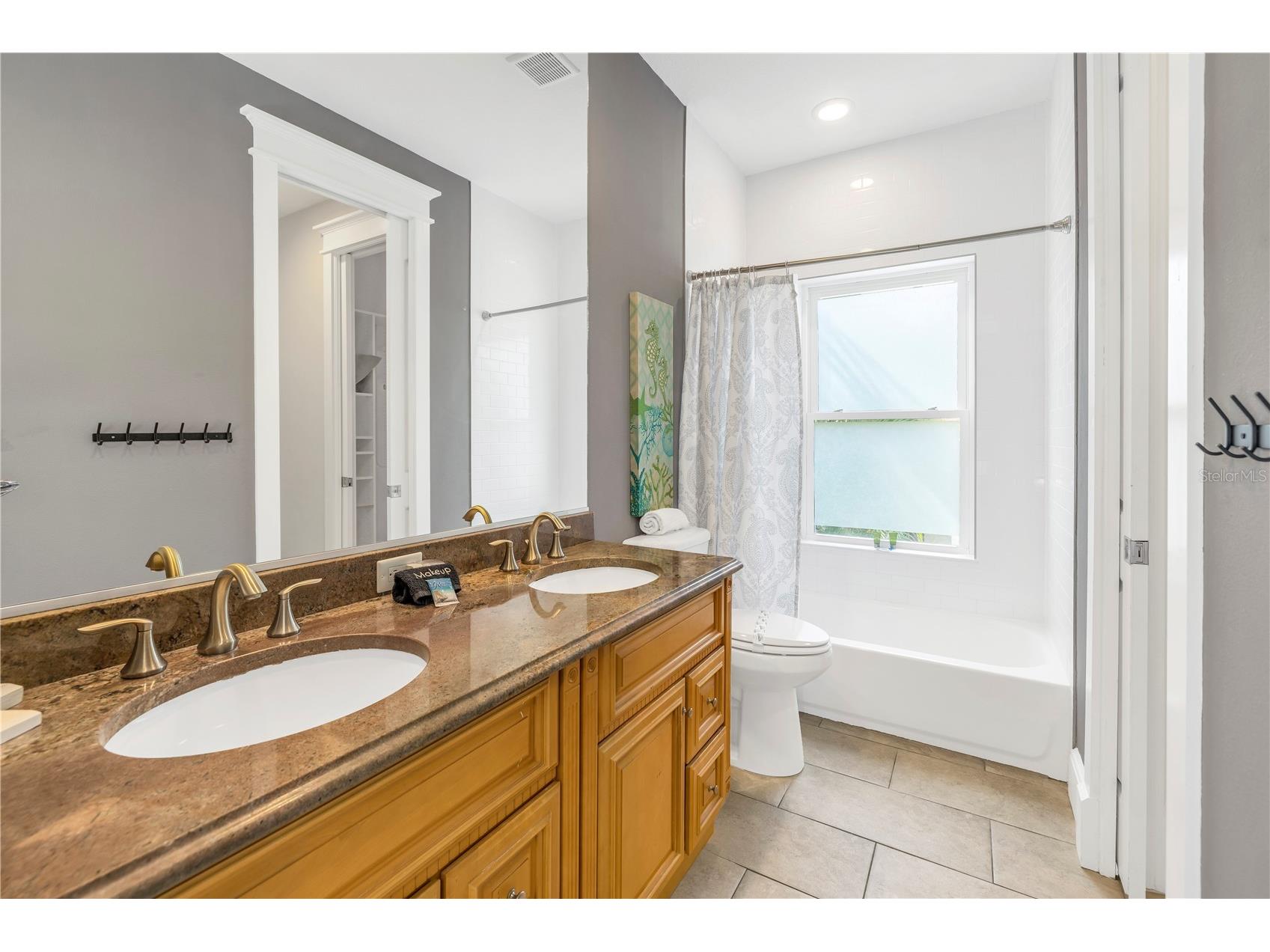 105 4th Street S Bradenton Beach FL 34217 A4693173 image31