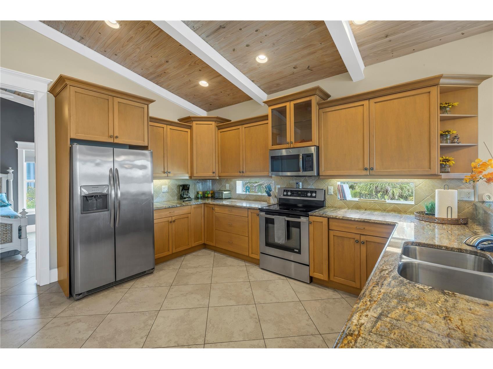 105 4th Street S Bradenton Beach FL 34217 A4693173 image43