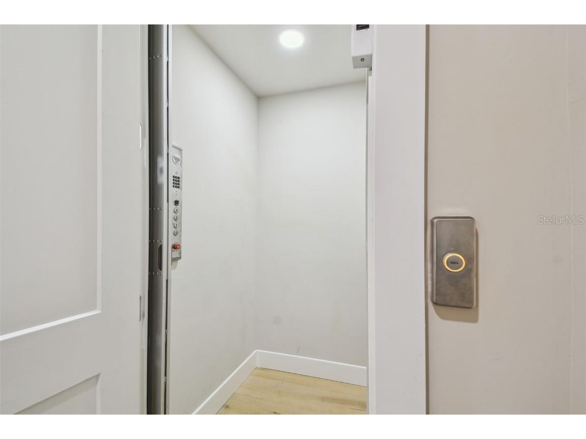 105 9th Street E Tierra Verde FL 33715 - TAMPA BAY TB8399186 image10