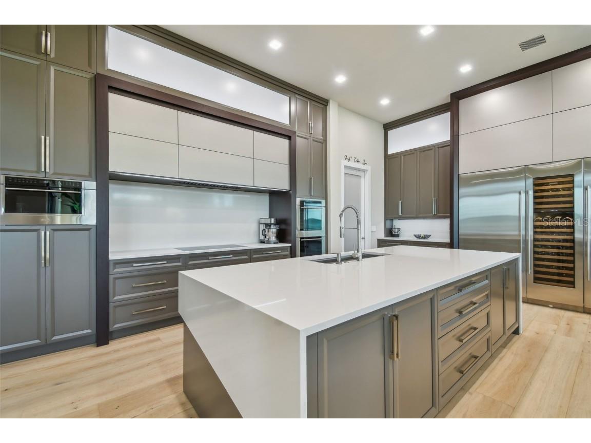 105 9th Street E Tierra Verde FL 33715 - TAMPA BAY TB8399186 image26