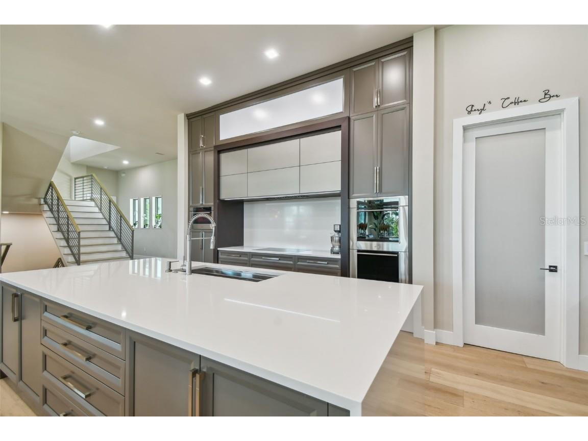 105 9th Street E Tierra Verde FL 33715 - TAMPA BAY TB8399186 image27