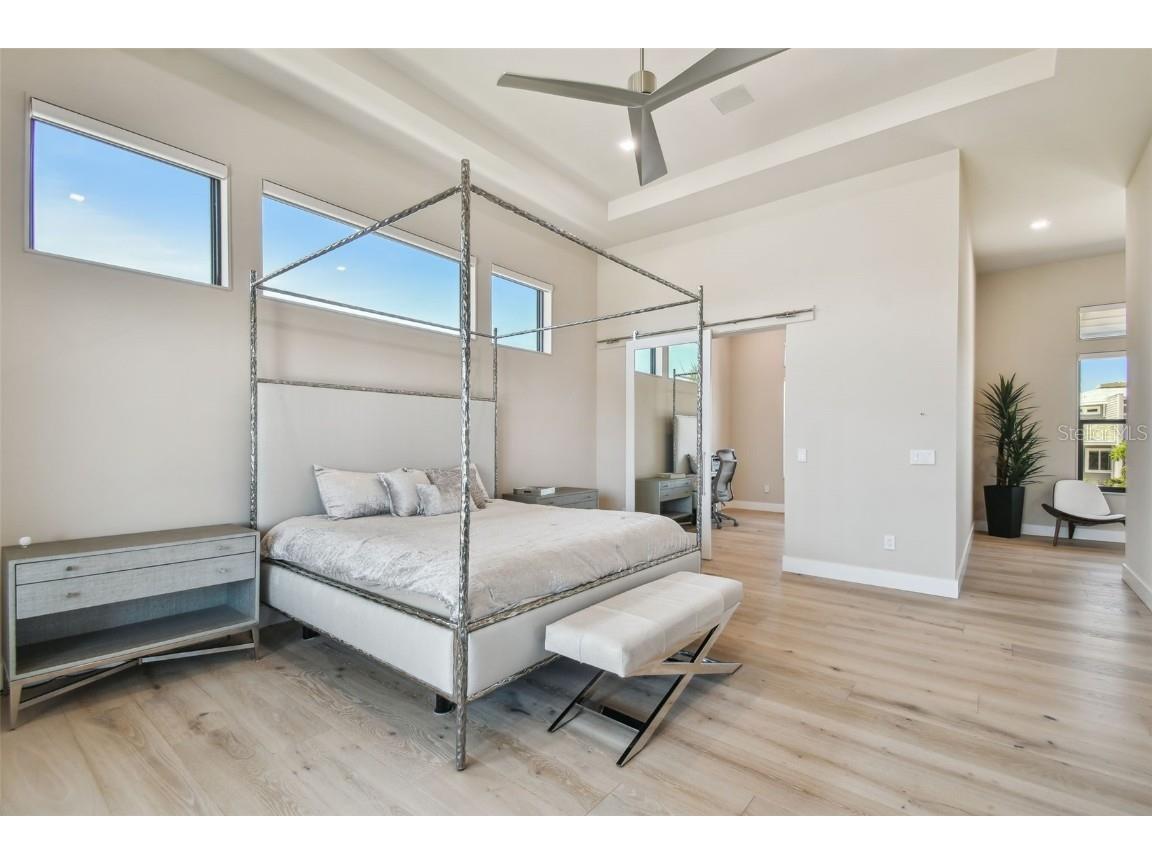 105 9th Street E Tierra Verde FL 33715 - TAMPA BAY TB8399186 image35