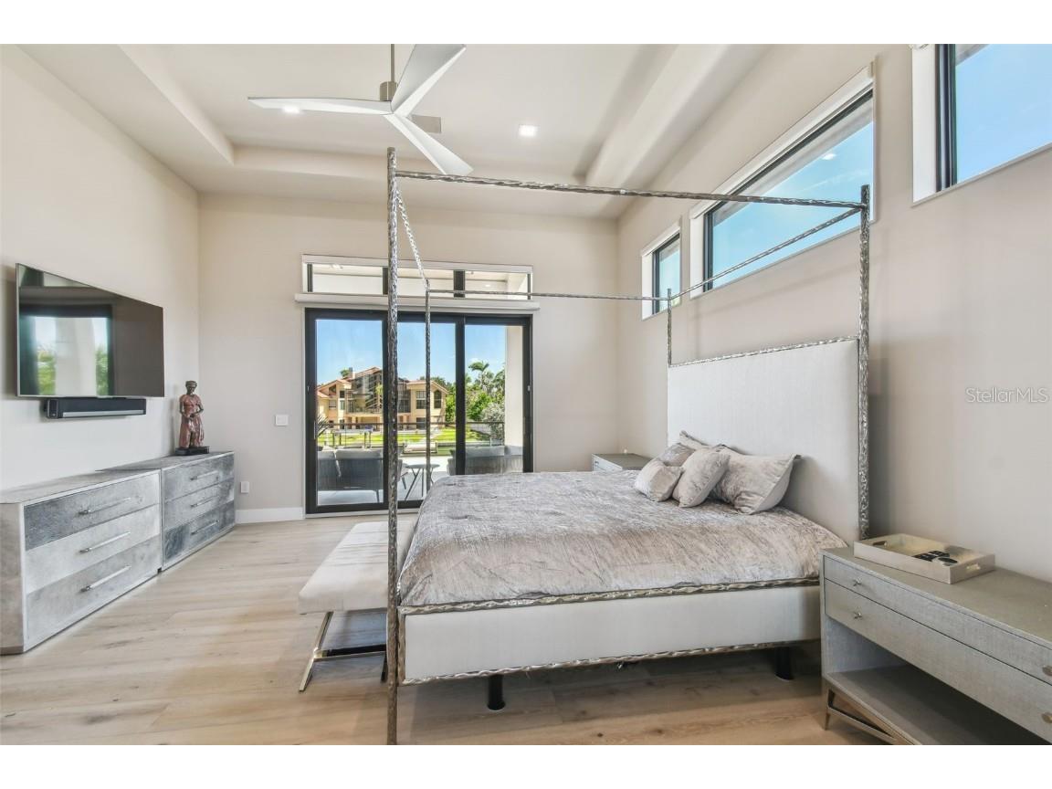 105 9th Street E Tierra Verde FL 33715 - TAMPA BAY TB8399186 image36