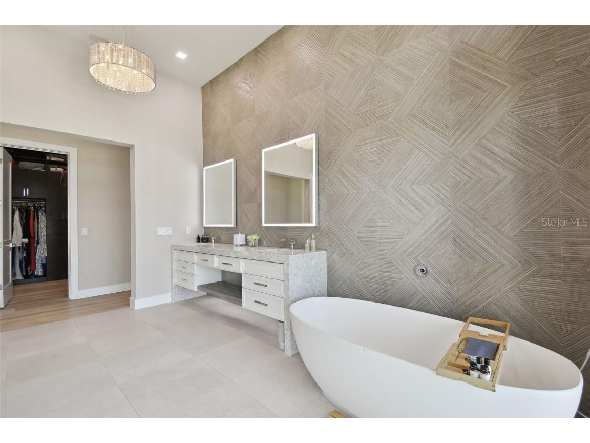 105 9th Street E Tierra Verde FL 33715 - TAMPA BAY TB8399186 image43