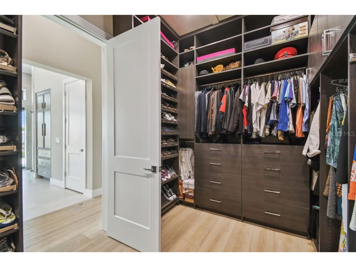 105 9th Street E Tierra Verde FL 33715 - TAMPA BAY TB8399186 image45