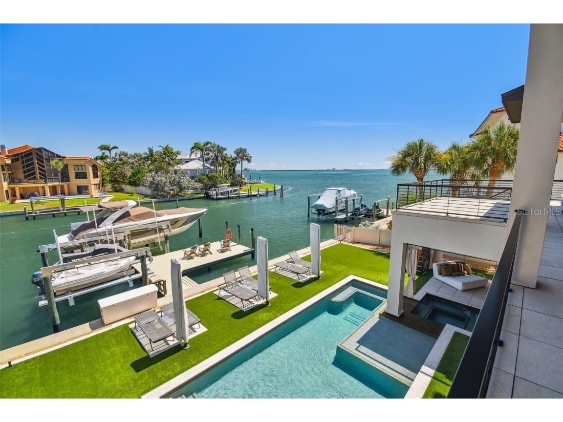 105 9th Street E Tierra Verde FL 33715 - TAMPA BAY TB8399186 image55