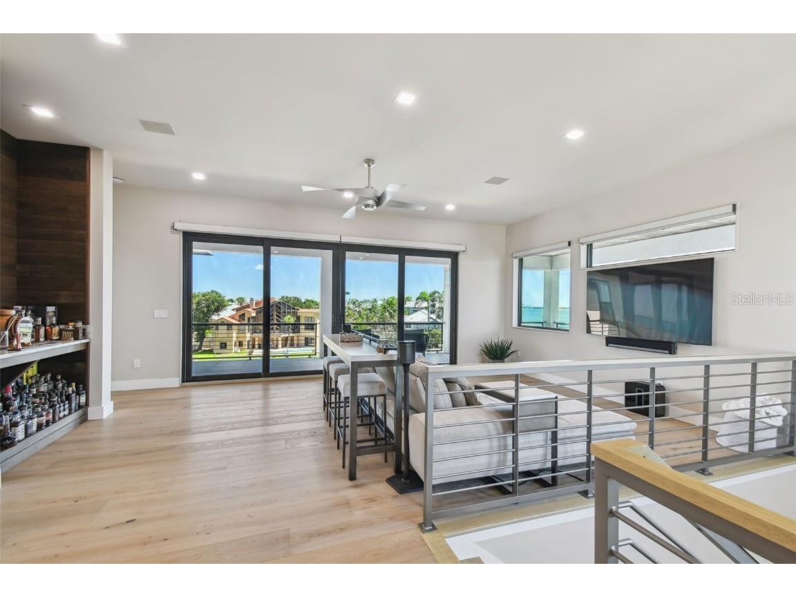 105 9th Street E Tierra Verde FL 33715 - TAMPA BAY TB8399186 image59