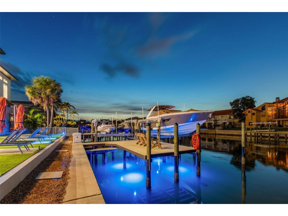 105 9th Street E Tierra Verde FL 33715 - TAMPA BAY TB8399186 image91