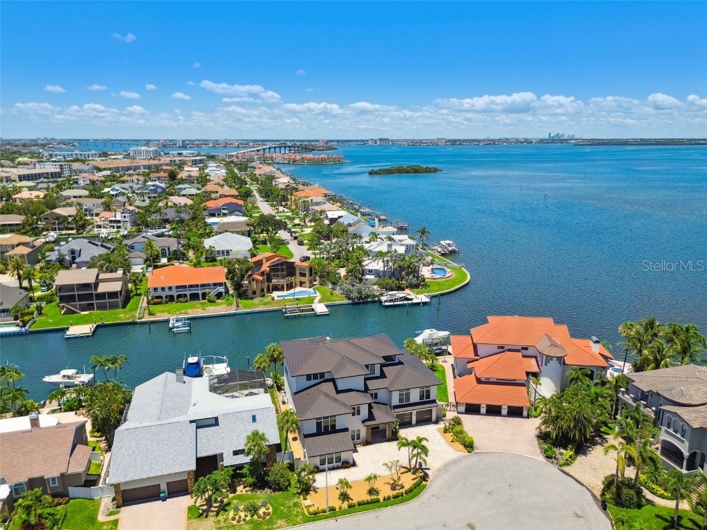 105 9th Street E Tierra Verde FL 33715 - TAMPA BAY TB8399186 image97