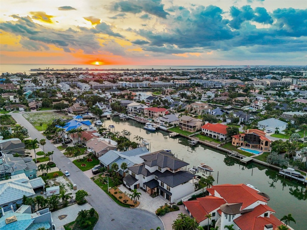 105 9th Street E Tierra Verde FL 33715 - TAMPA BAY TB8399186 image99