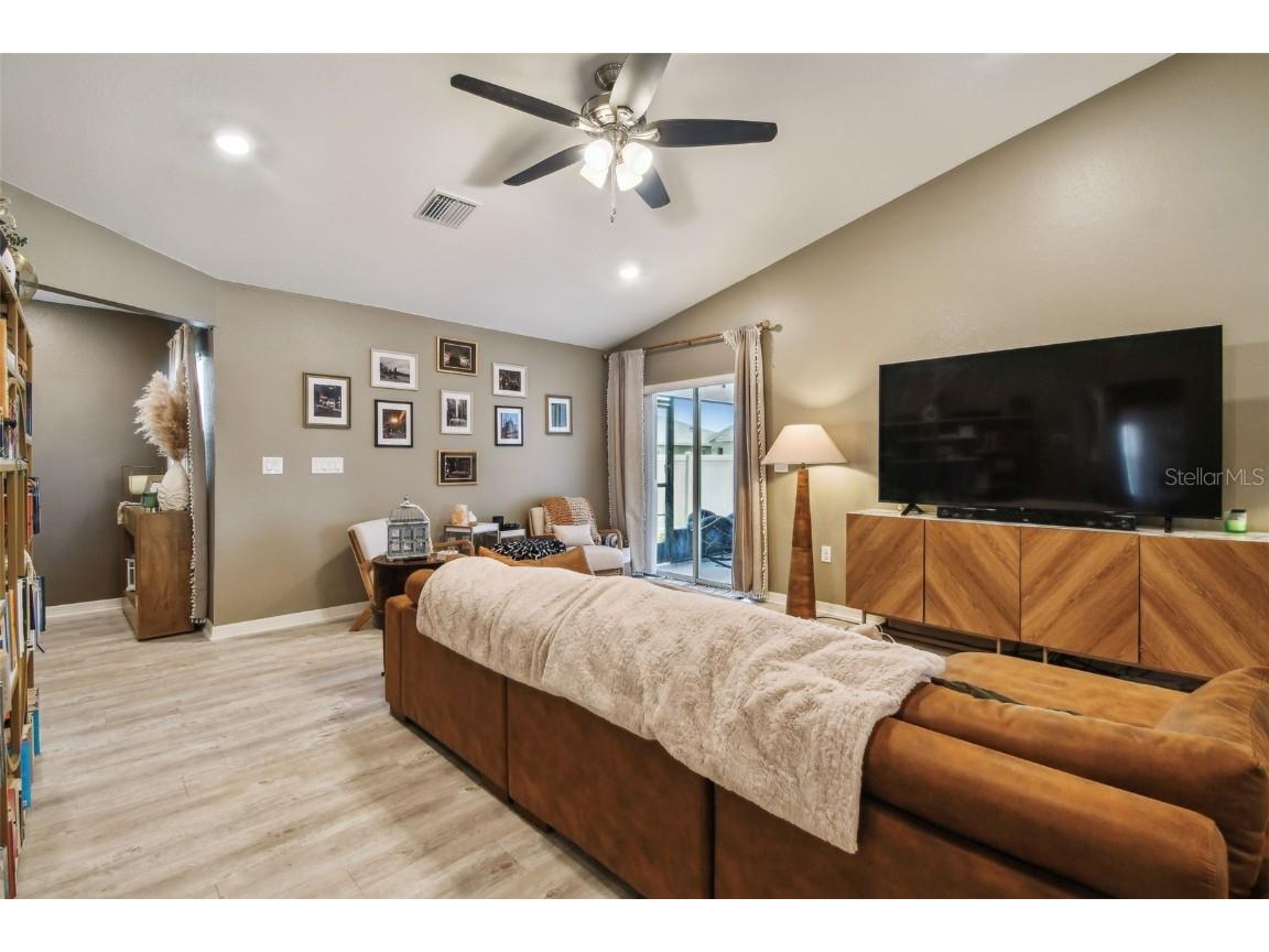 105 Blue Alice Spring Court Ruskin FL 33570 TB8377576 image11