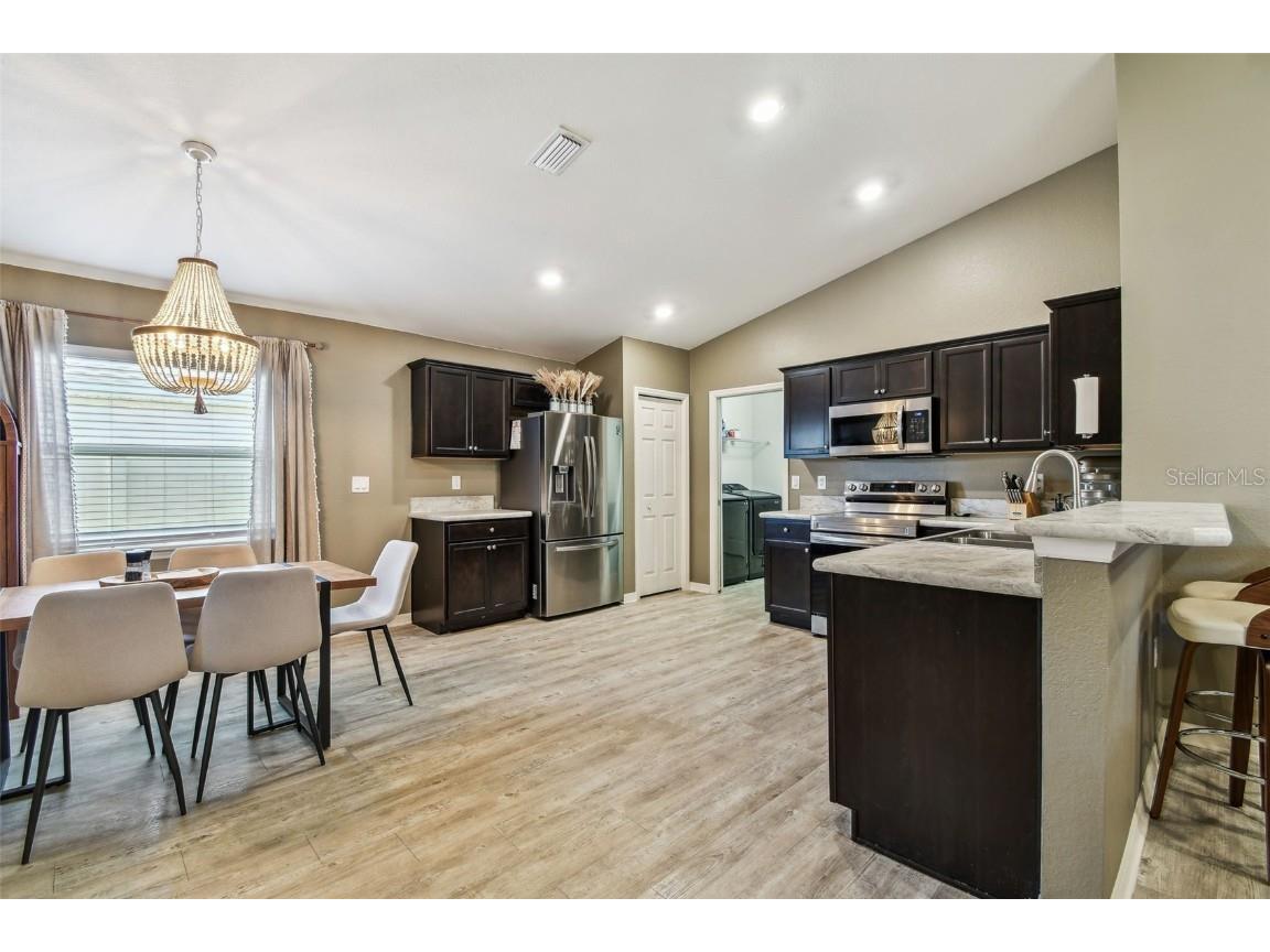 105 Blue Alice Spring Court Ruskin FL 33570 TB8377576 image16