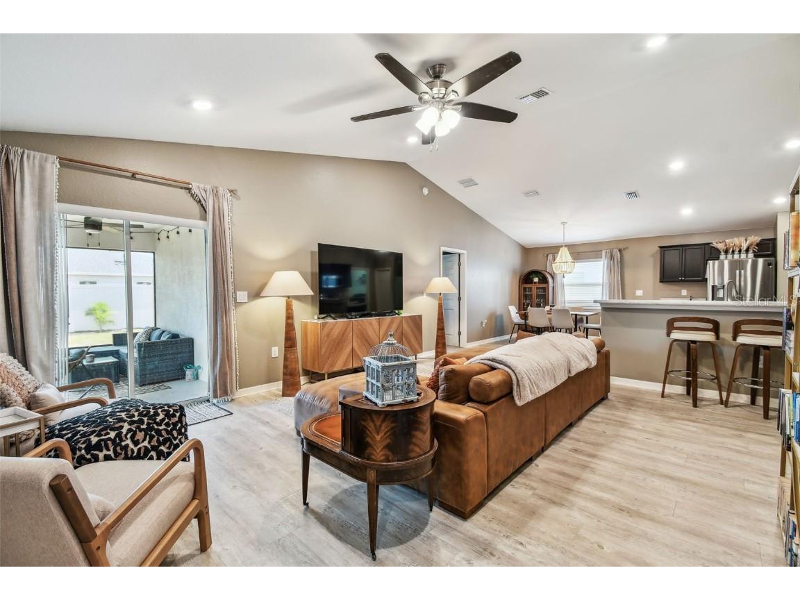 105 Blue Alice Spring Court Ruskin FL 33570 TB8377576 image8