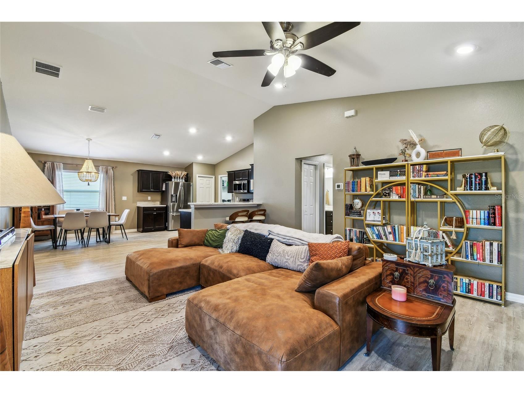 105 Blue Alice Spring Court Ruskin FL 33570 TB8498730 image10