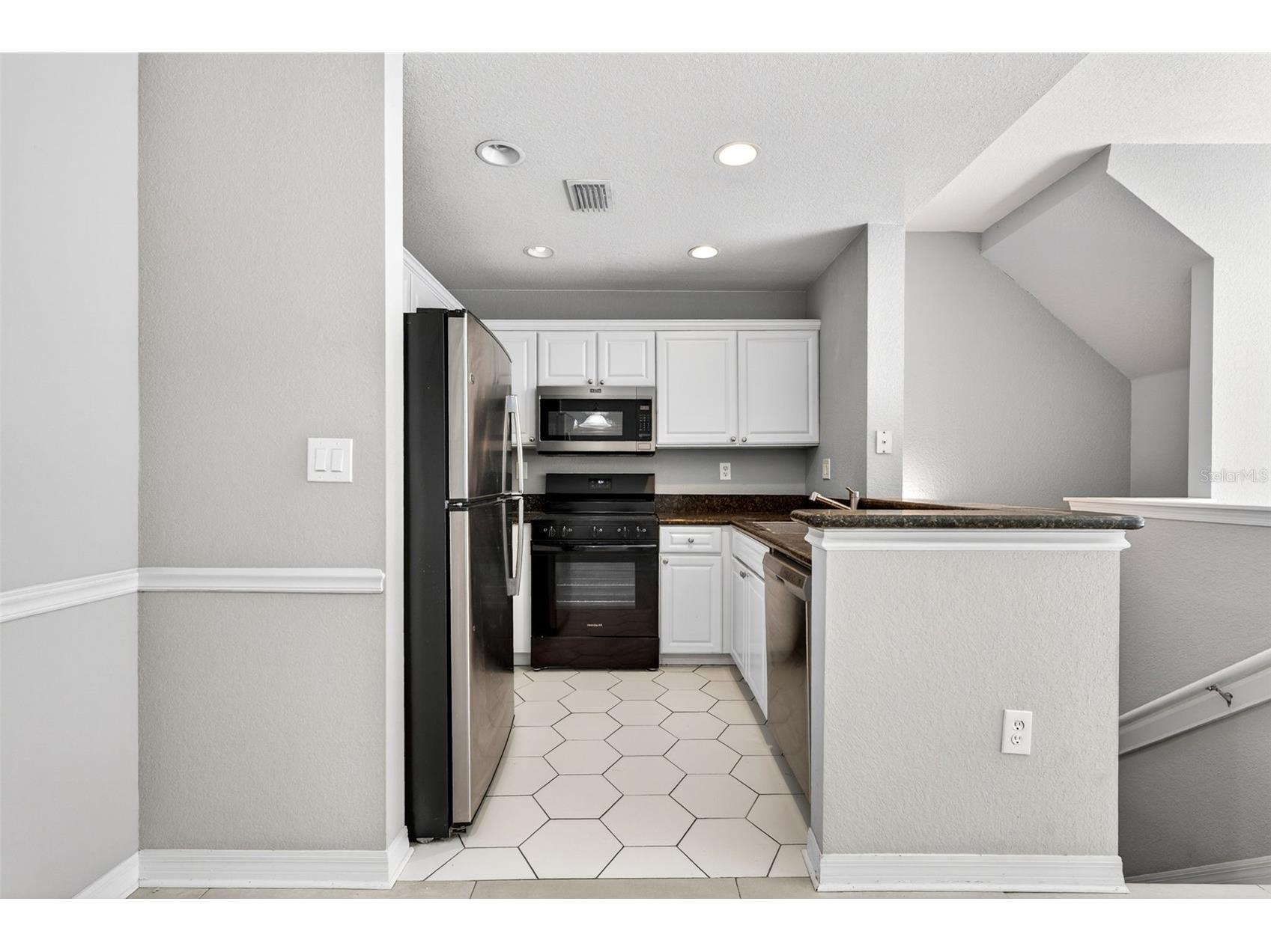 105 Bradford Beach Court Tampa FL 33609 TB8512372 image14