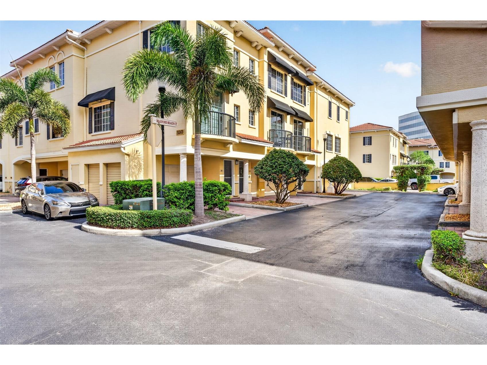 105 Bradford Beach Court Tampa FL 33609 TB8512372 image33