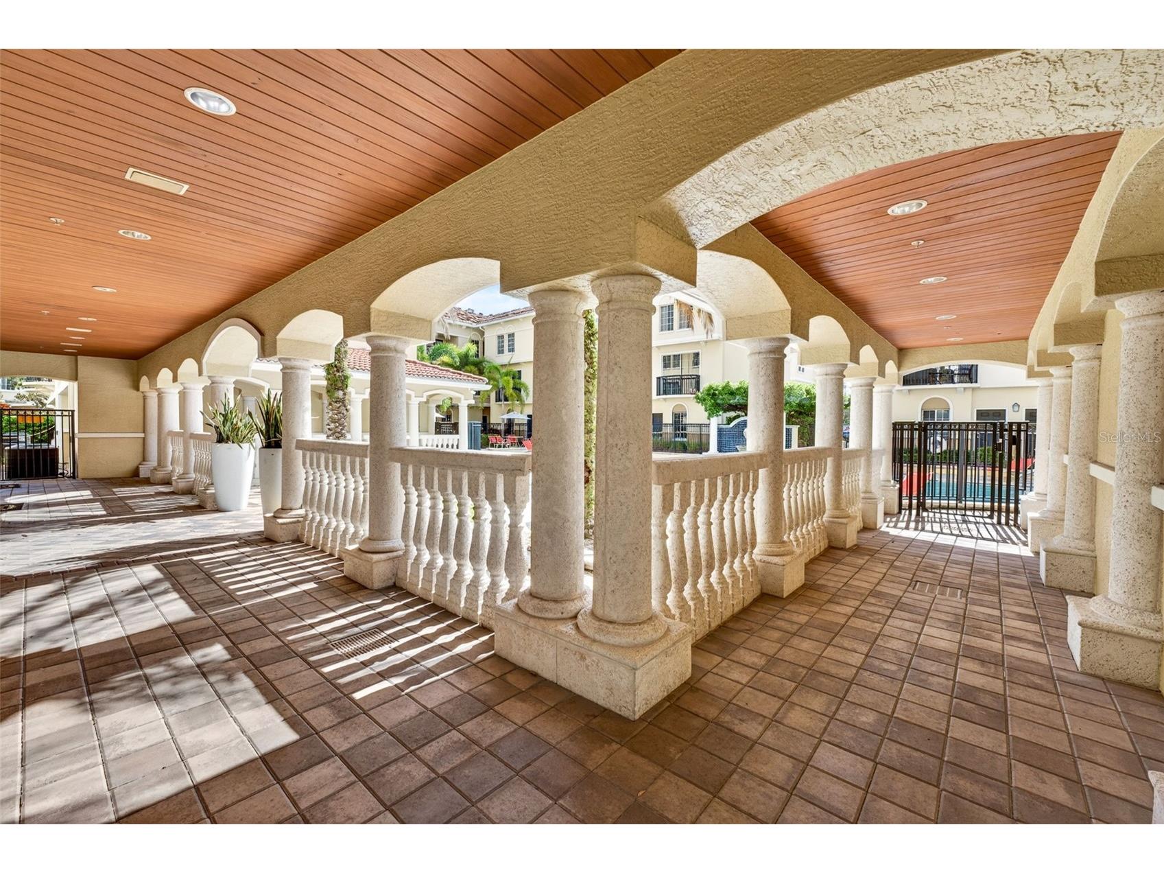 105 Bradford Beach Court Tampa FL 33609 TB8512372 image41