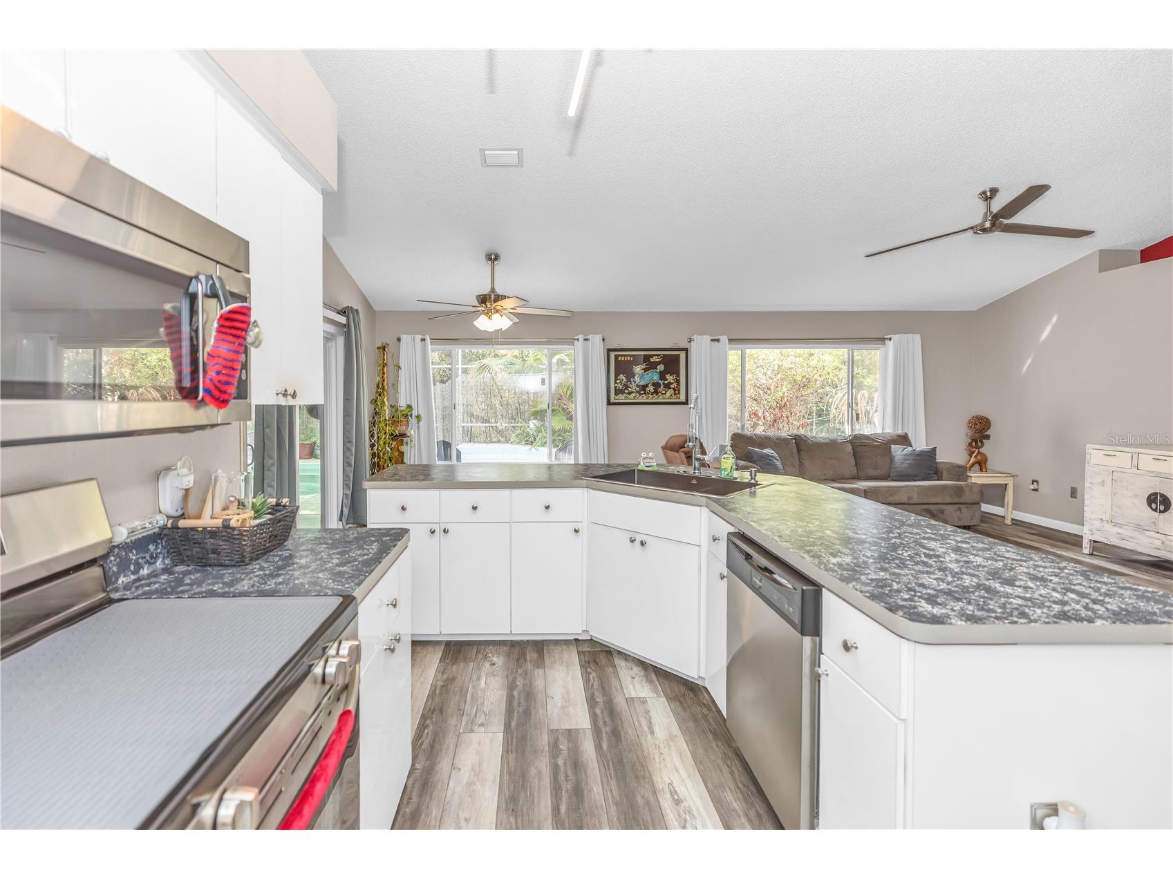 105 Breezewood Drive Debary FL 32713 O6390909 image14