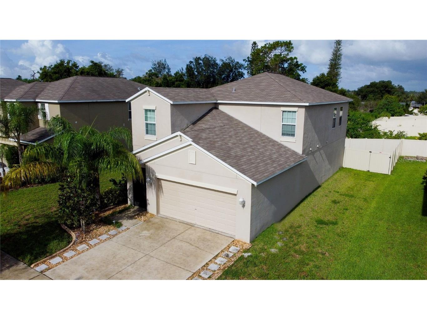 105 Cascade Bend Drive Ruskin FL 33570 U8253125 image1