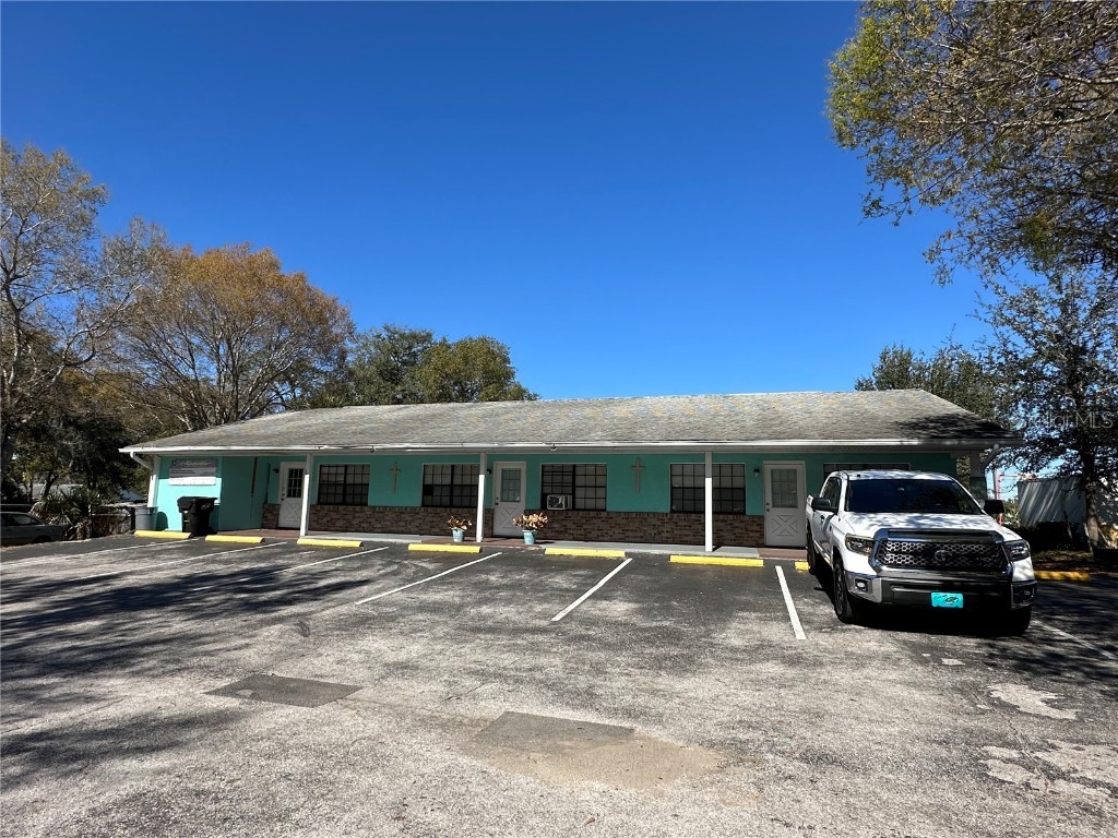 105 Dogwood Avenue Orange City FL 32763 V4934347 image1