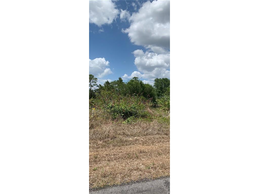 105 E 16th Street Lehigh Acres FL 33972 A4582837 image1