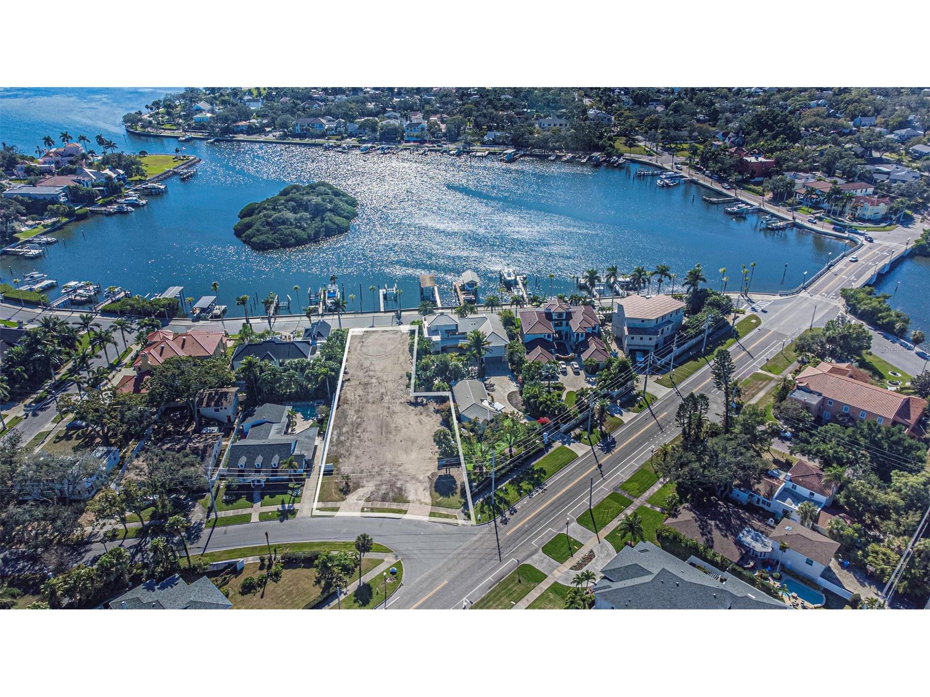 105 Estado Way NE Saint Petersburg FL 33704 TB8460945 image39