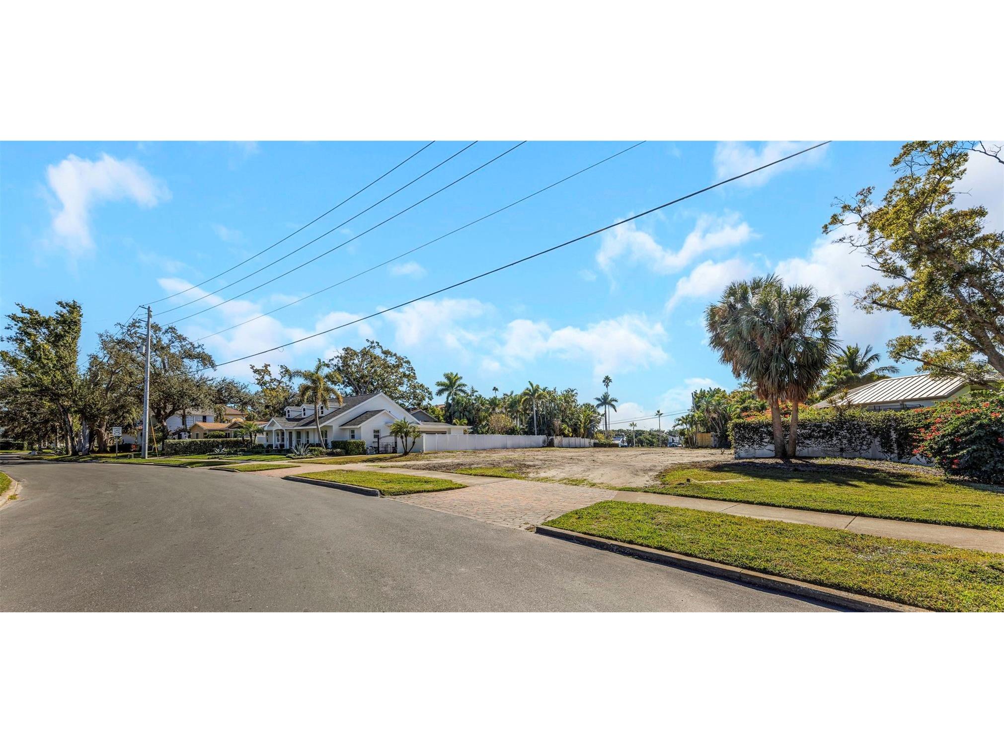 105 Estado Way NE Saint Petersburg FL 33704 TB8460945 image5