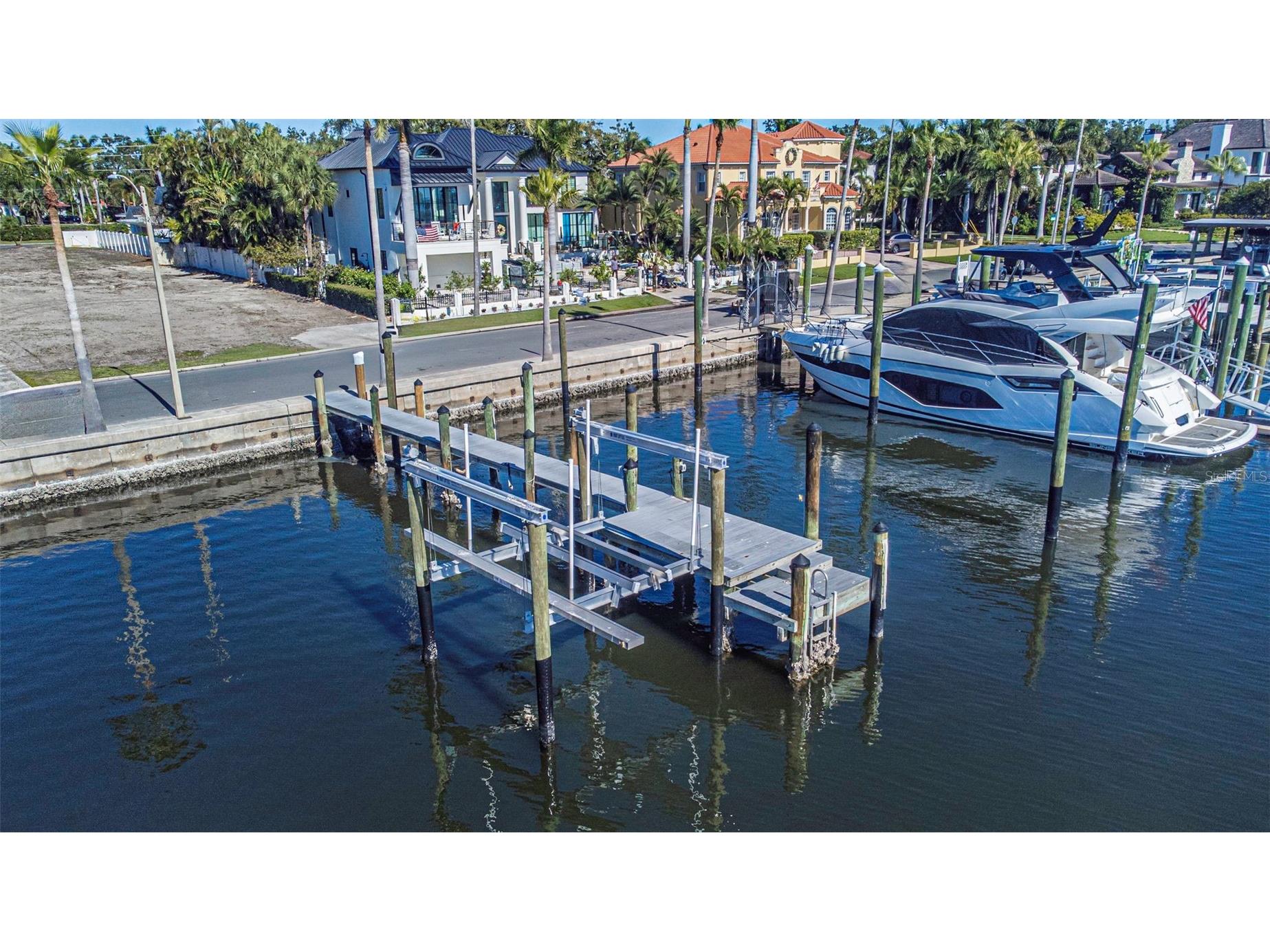 105 Estado Way NE Saint Petersburg FL 33704 TB8460945 image52