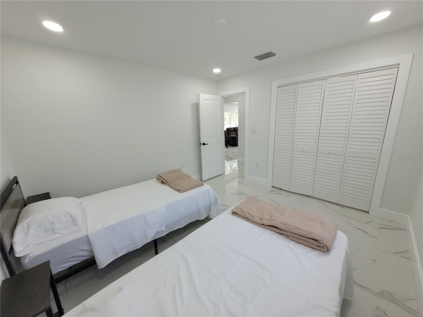 105 Forest Park Avenue Temple Terrace FL 33617 TB8455214 image15