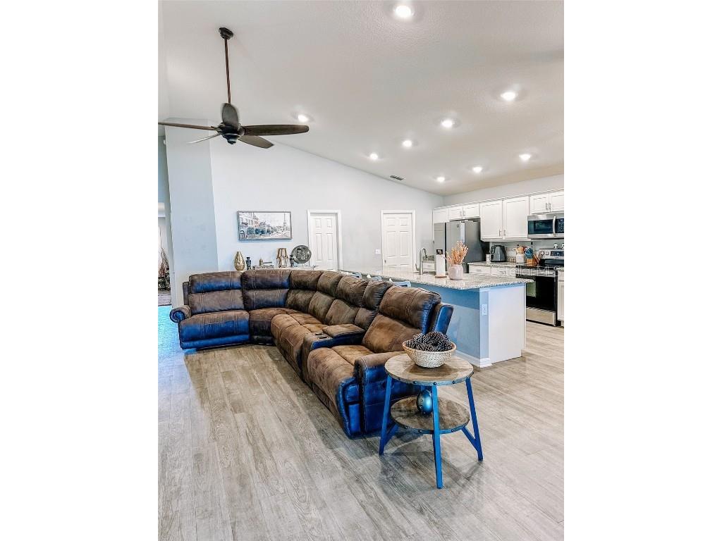 105 Foxtail Loop Davenport FL 33837 L4956125 image13