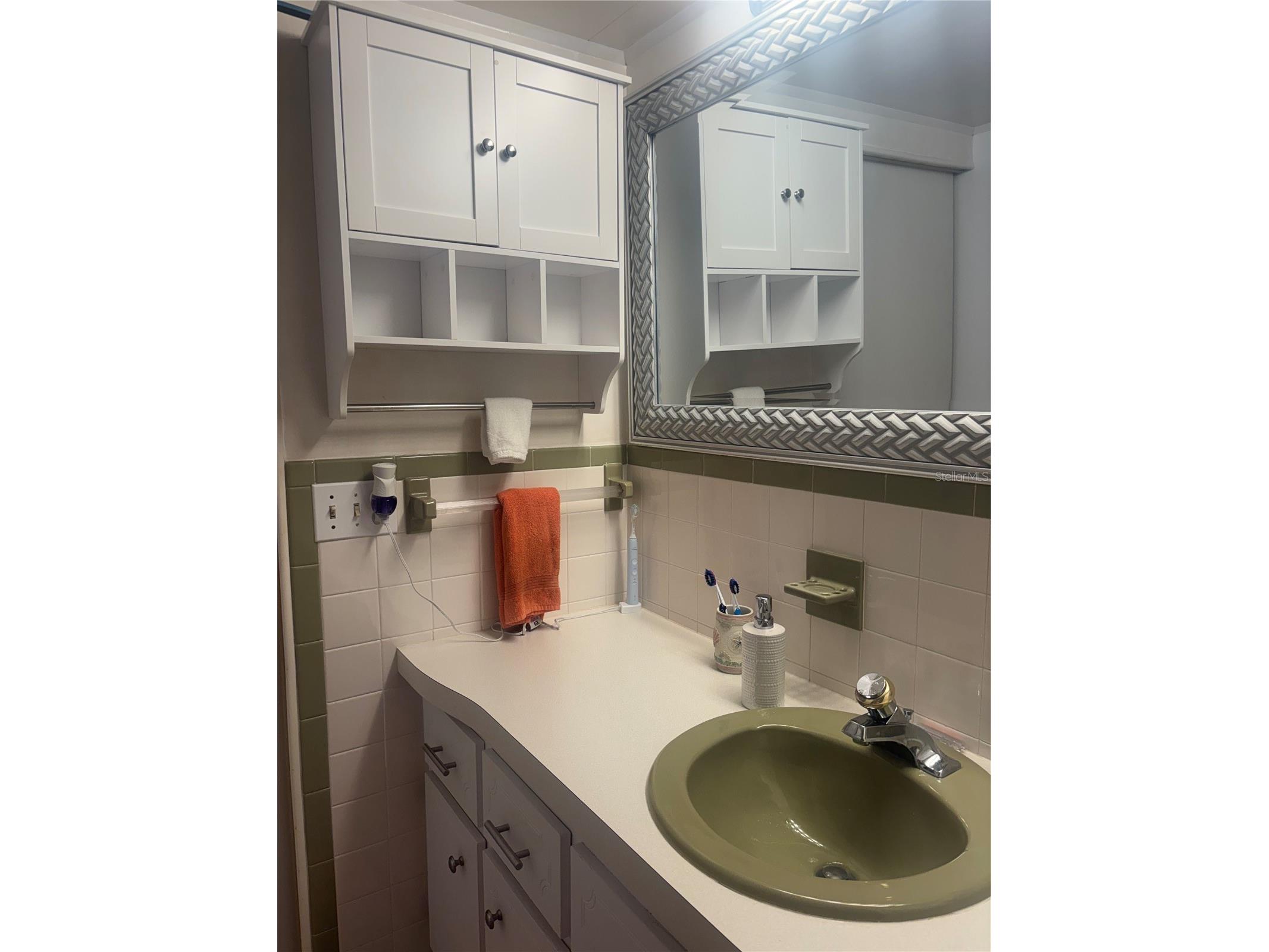 105 Freedom Court #30 Palm Harbor FL 34684 TB8478293 image16