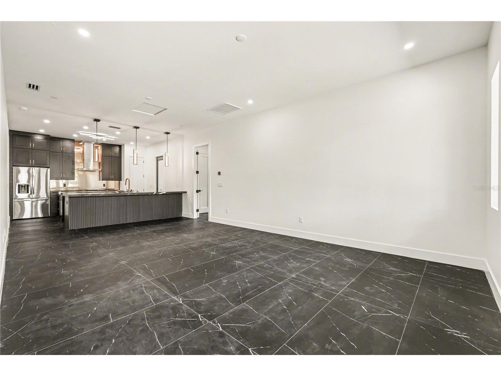 105 Garland Avenue Seffner FL 33584 TB8500178 image13