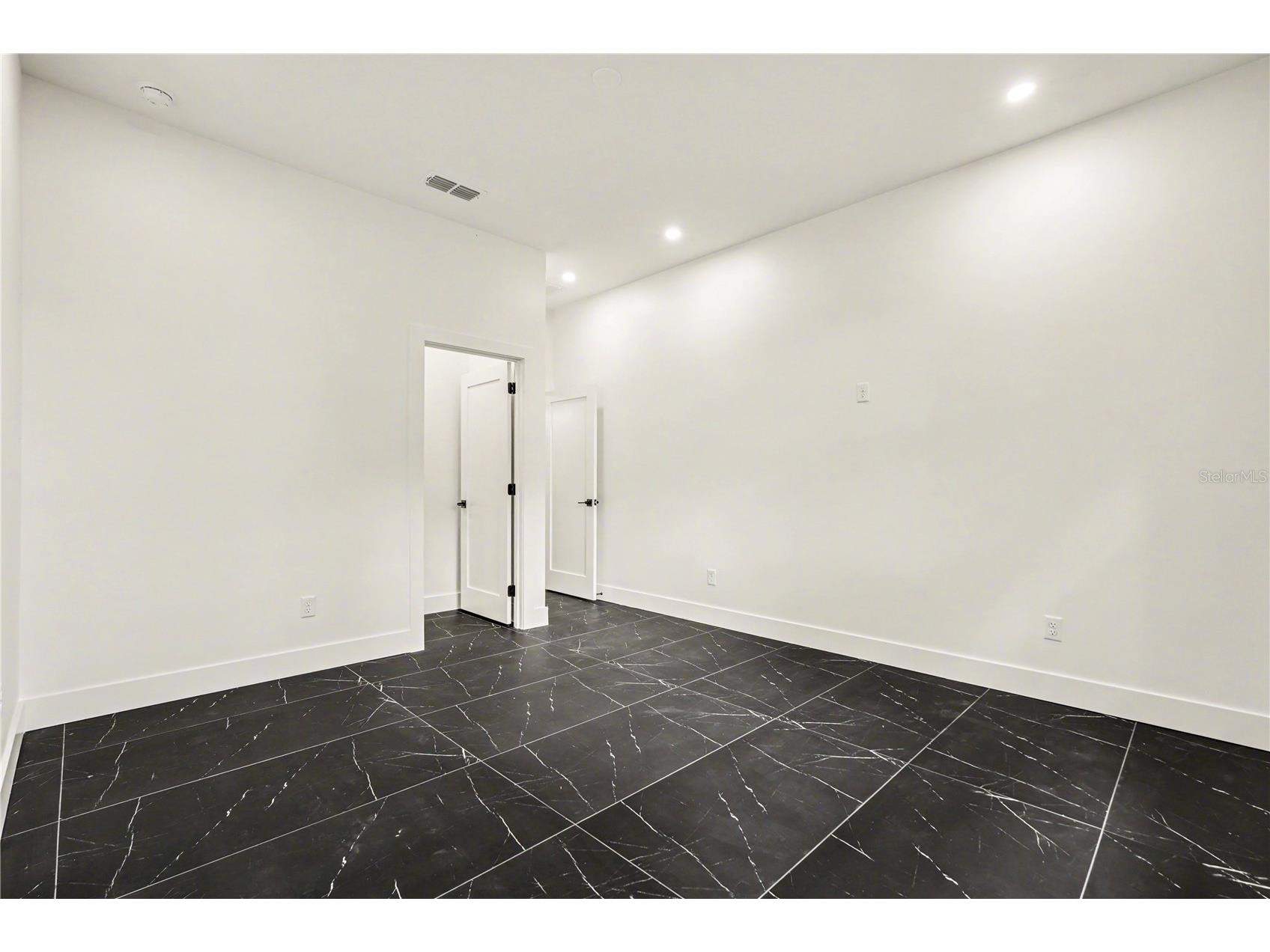 105 Garland Avenue Seffner FL 33584 TB8500178 image27