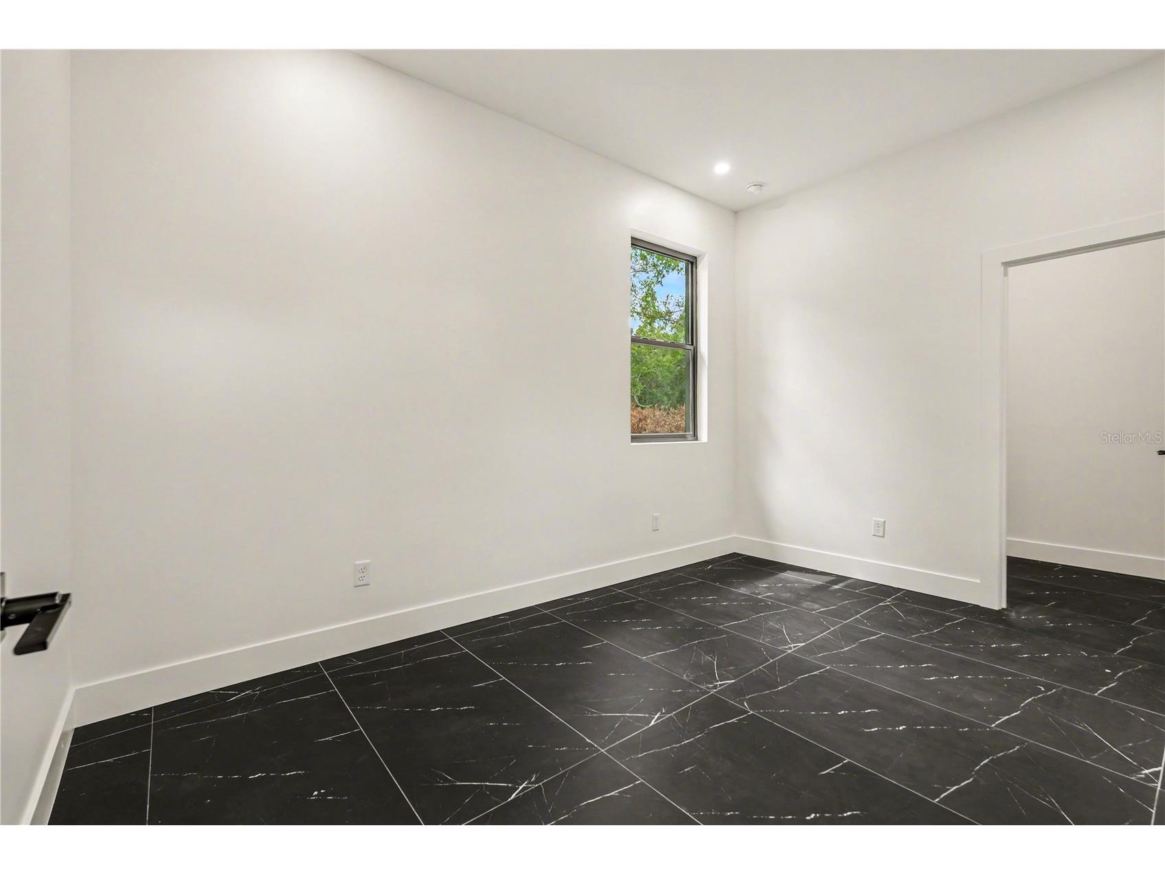 105 Garland Avenue Seffner FL 33584 TB8500178 image31