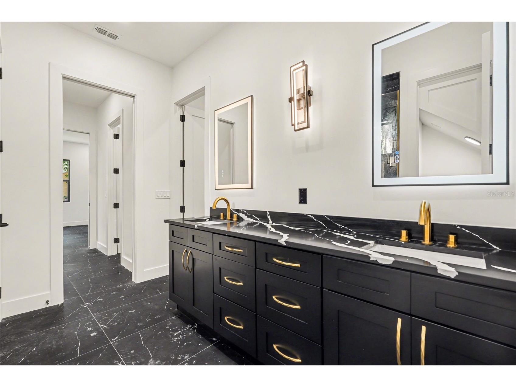 105 Garland Avenue Seffner FL 33584 TB8500178 image34