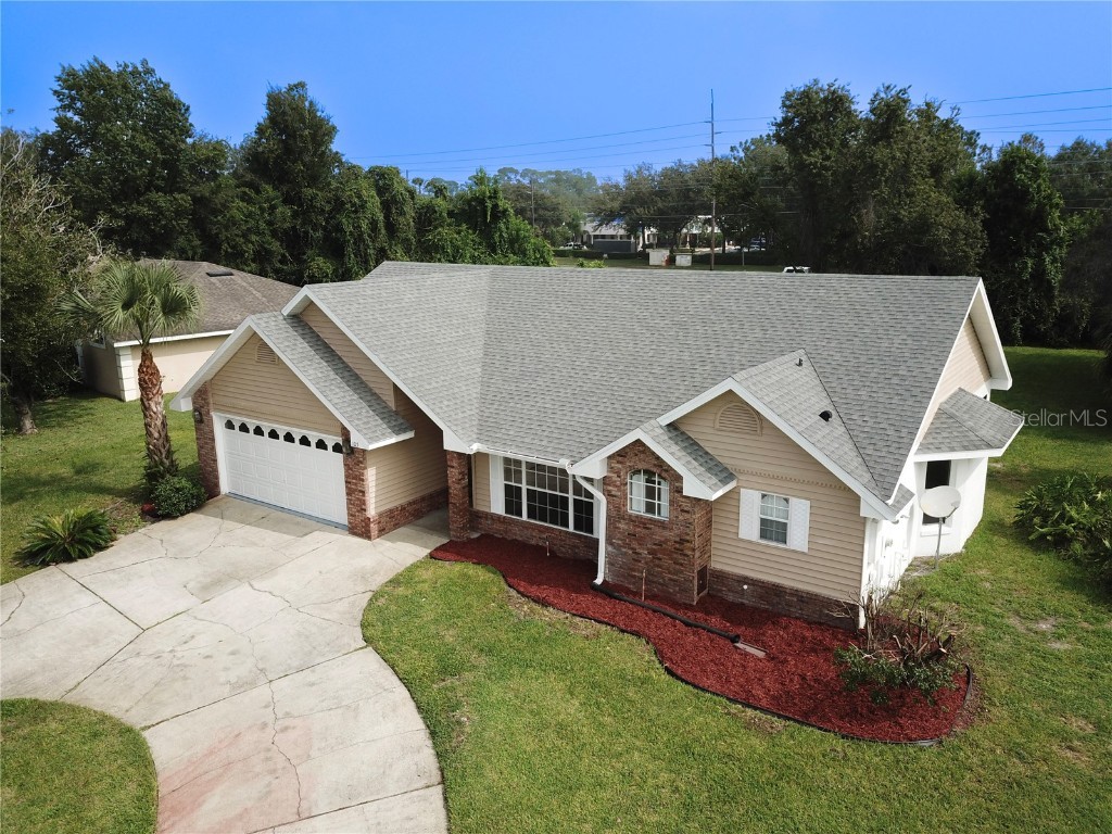 105 Glen Abbey Lane Debary FL 32713 V4932550 image1