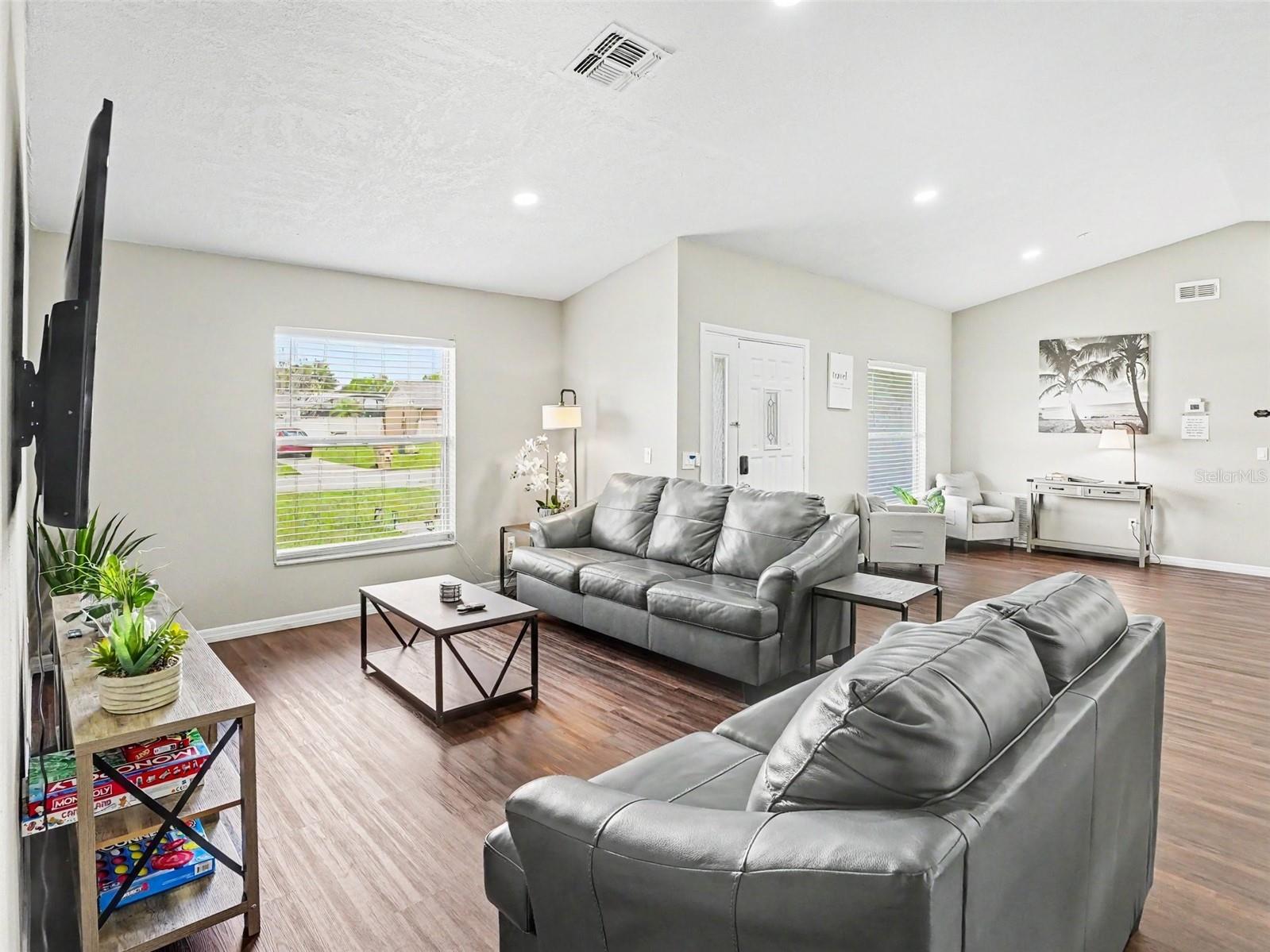 105 Harness Lane Kissimmee FL 34743 A4694450 image3