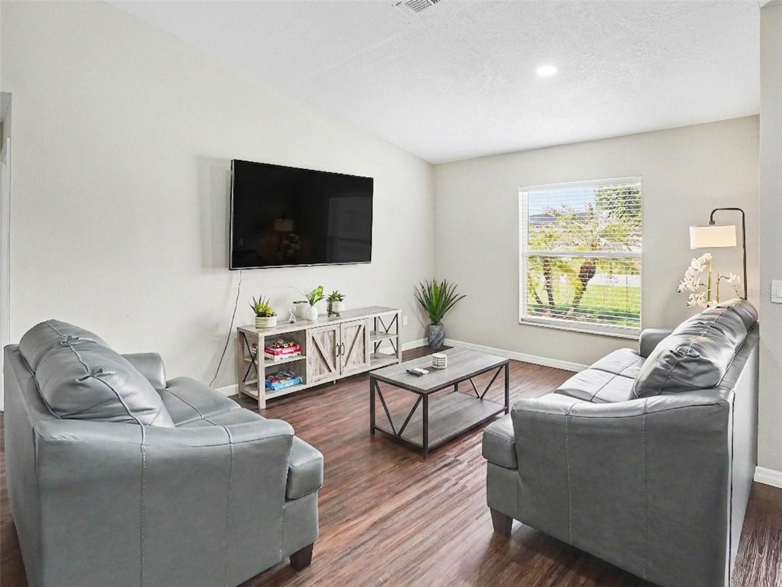 105 Harness Lane Kissimmee FL 34743 A4694450 image4