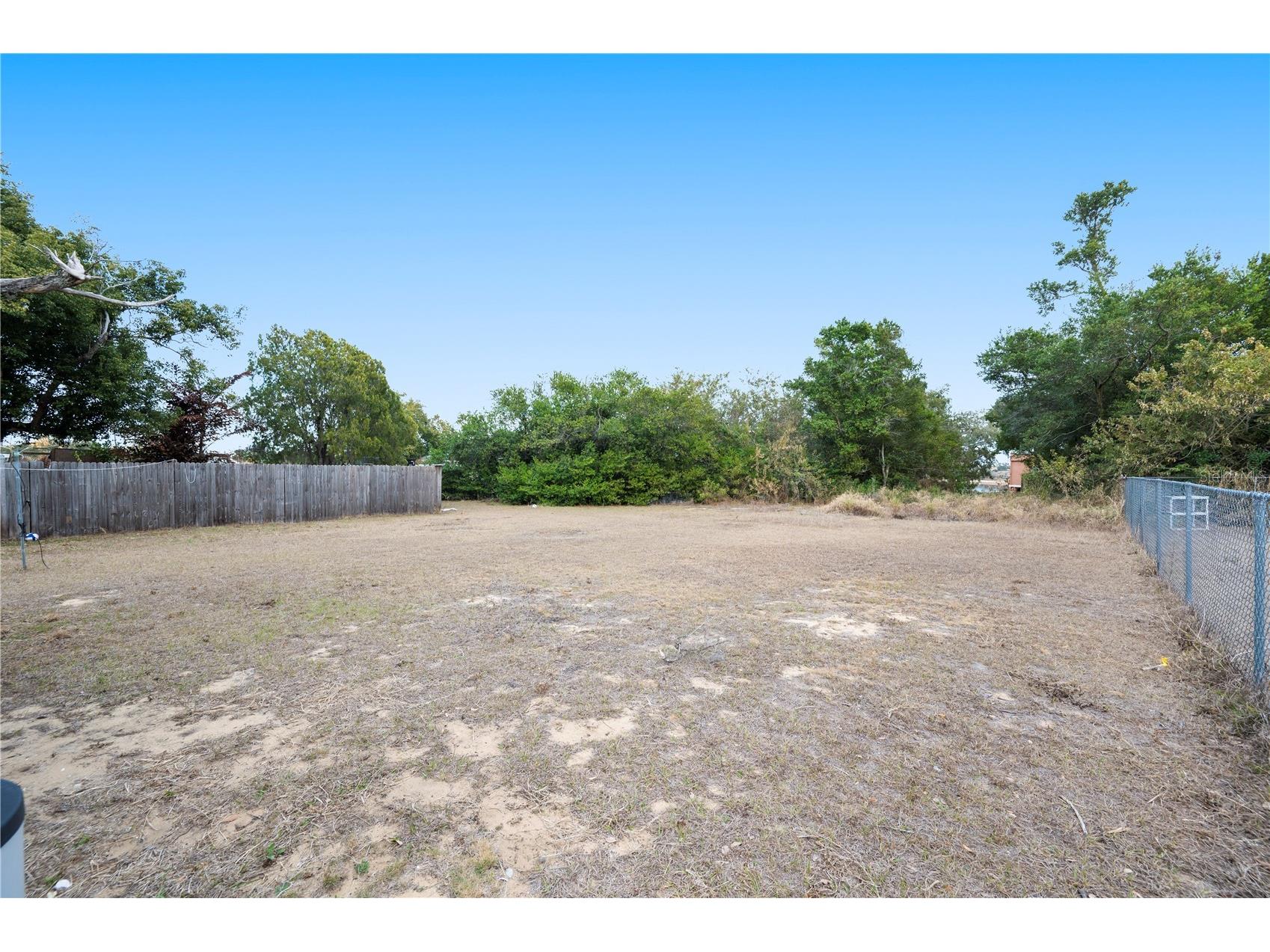 105 Hill Circle Lake Wales FL 33859 P4937844 image26