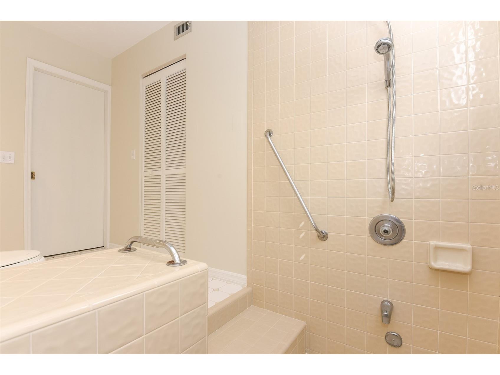 105 Horseshoe Trail Ormond Beach FL 32174 FC317703 image25